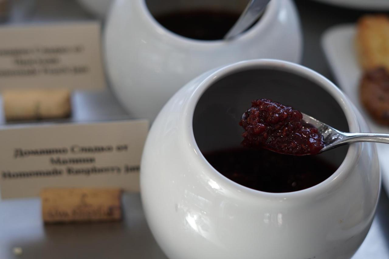 Uva Nestum Wine & Spa Gotse Delchev Bagian luar foto